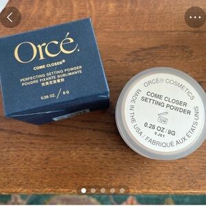 orcé setting powder come closer